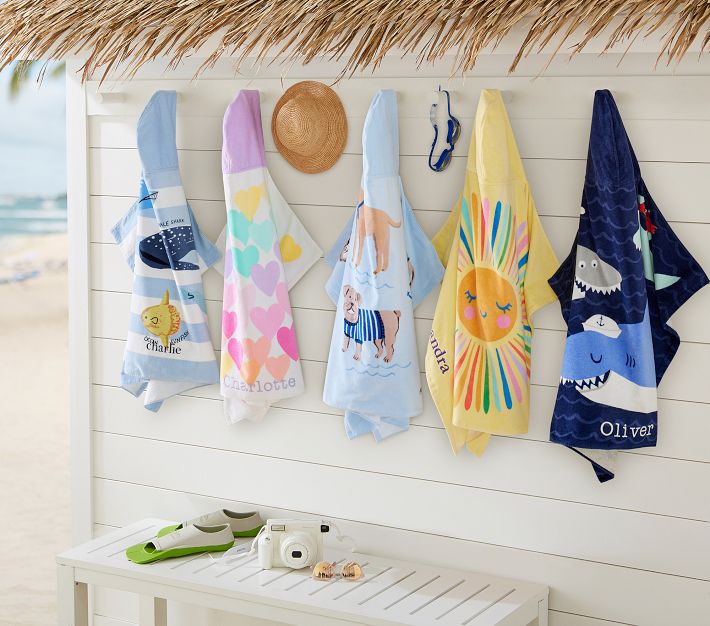 3 Pottery Barn Kids Hooded Towels Sharks, Turtles, buy Whales And More.