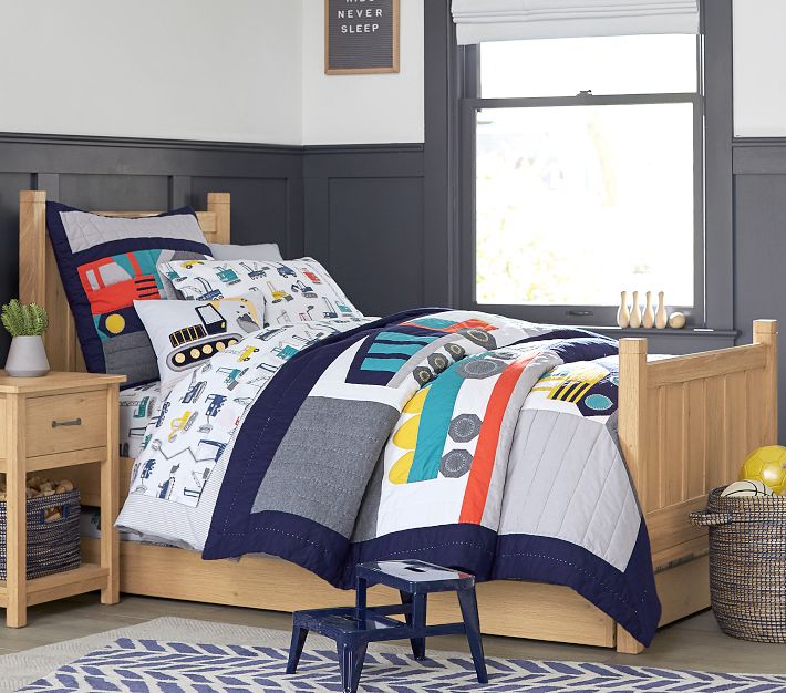 Pottery retailer Barn Kids twin Quilt, construction trucks