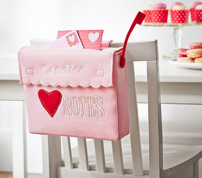 Valentine&#39;s Day Love Notes Chairbacker