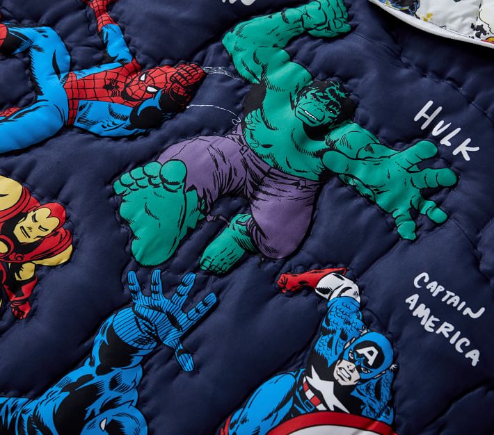 Pottery deals Barn Kids Avengers Sleeping Bag