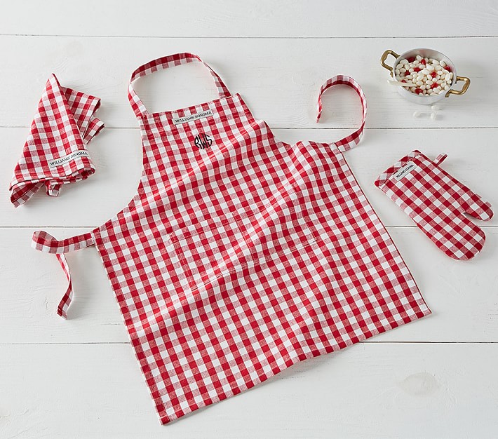 Williams Sonoma Apron, Mitt and Towel Set