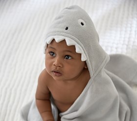 Baby shark hooded towel sale