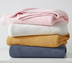 Baby Blankets & Swaddles