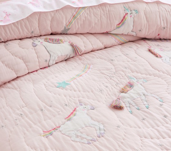 Pottery Barn Kids RAINBOW UNICORN Full/Queen Reversible Quilt & hotsell Pillow Shams