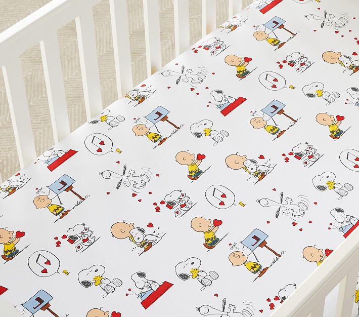 Peanuts&#174; Snoopy&#174; Valentine's Day Organic Crib Fitted Sheet