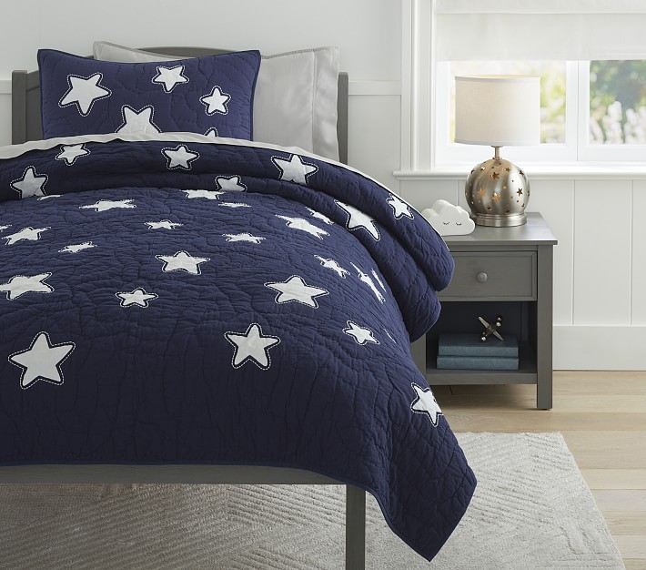 Shining Star Glow-in-the-Dark Quilt &amp; Shams