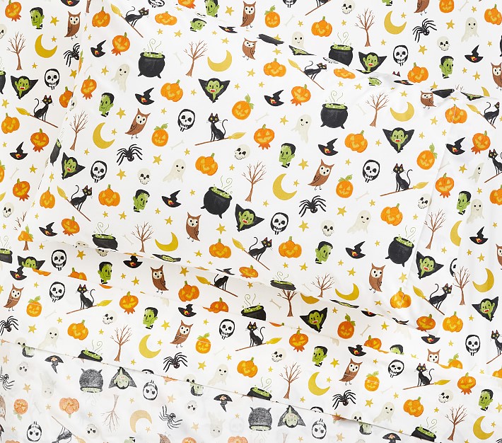 Trick-or-Treat Glow-in-the-Dark Sheet Set &amp; Pillowcases