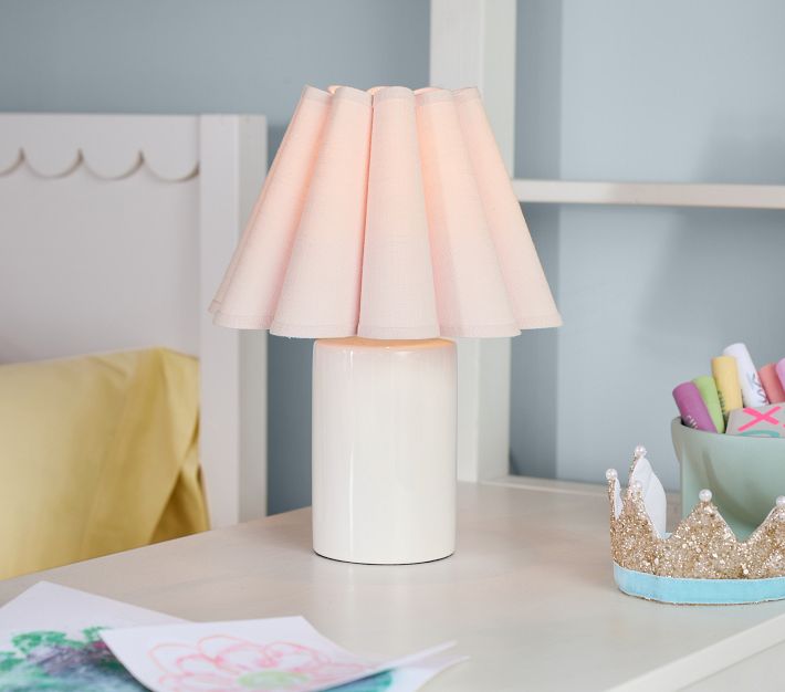 Outlets Pottery barn kid unicorn table lamp