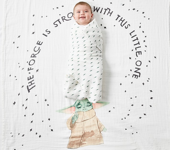 <em>Star Wars</em>&#8482; <em>The Mandalorian</em>&#8482; Grogu&#8482; Organic Swaddle Set