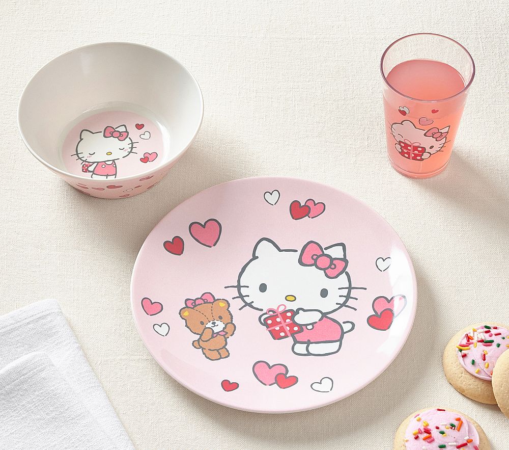 Hello Kitty&#174; Hearts Tabletop Gift Set