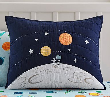 Pottery Barn Kids store Outer Space Quilt & Shams, Full/Queen