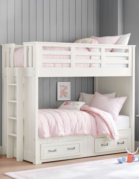 Kids' Furniture Up to 40% Off