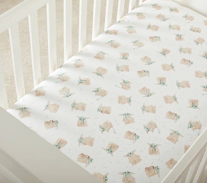 <em>Star Wars</em>&#8482; <em>The Mandalorian</em>&#8482; Grogu&#8482; Organic Crib Fitted Sheet