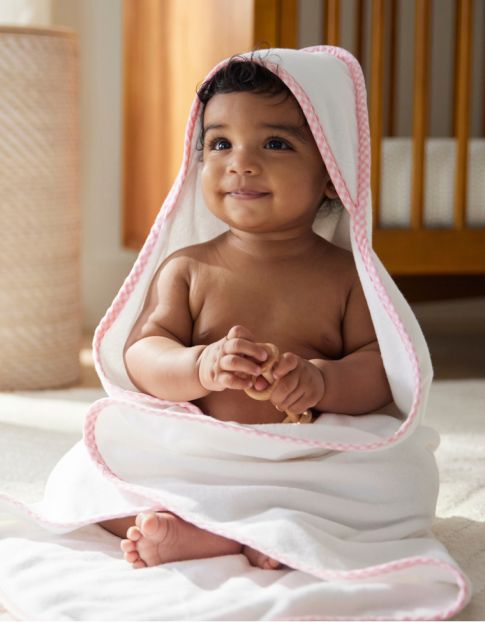 Kids Bath Shop: Towels & Bath Accessories | Pottery Barn Kids