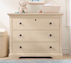 Larkin 3-Drawer Dresser (44w x 21d")