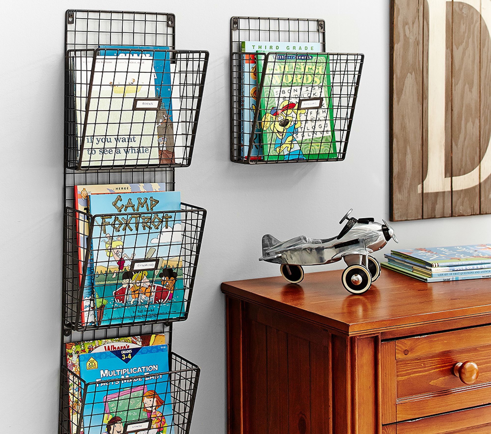 Wire Magazine Rack, 1 Pocket