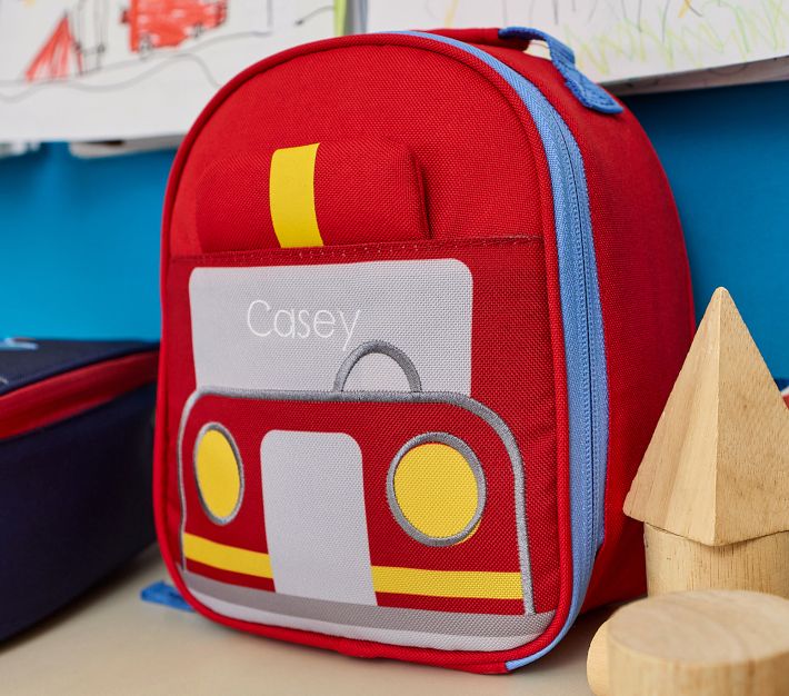 ★Pottery Barn★Little Critters Firetruck Backpack名前付け可 Little Critters Firetruck Backpack & Lunch Bundle, Set of 2