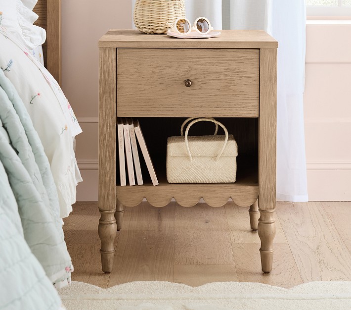 Penny Nightstand (19