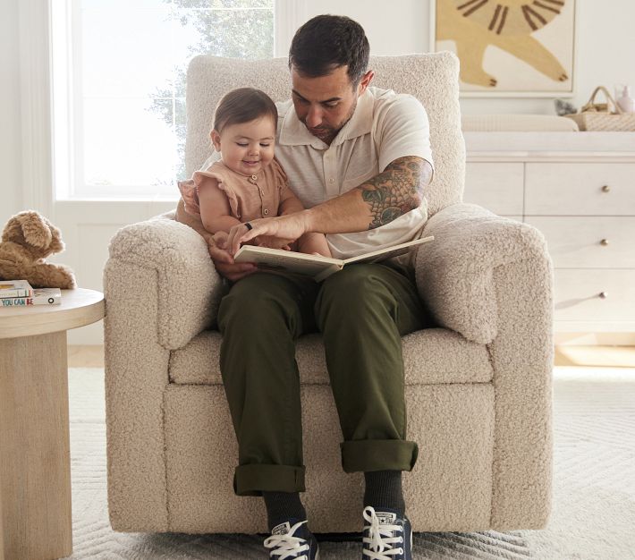 モビール　ポッタリーバーン Dream Swivel Gliding & Reclining Chair | Pottery Barn Kids
