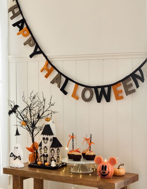 Decor
