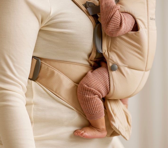 BabyBjörn Marsupio Mini Jersey 3D Per Neonati - Beige Chiaro, Morbido E Pratico - Foto 6