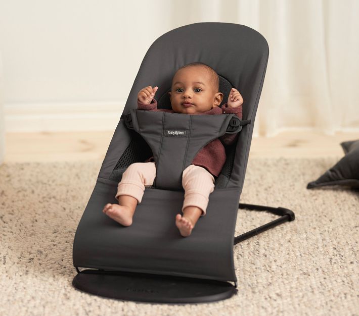 BABY BJORN バウンサー 公式】ベビービョルン バウンサー Bliss | 赤ちゃんの快適な居場所