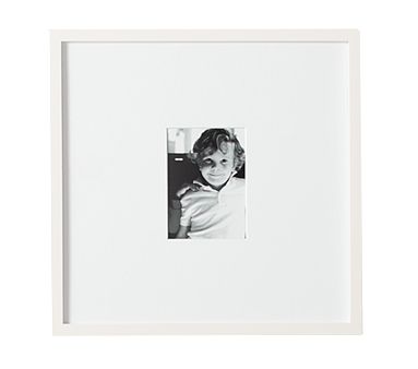 18"x18" Frame - Mat holds a 5"x7" photo