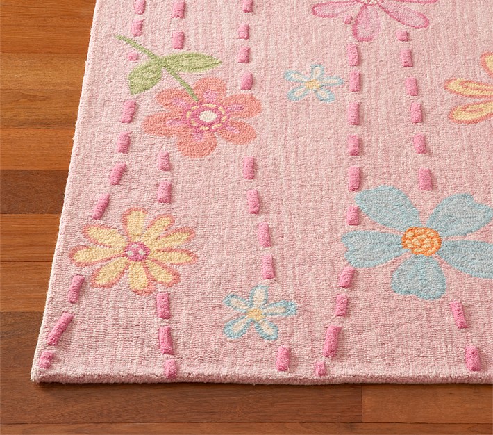 Pink Daisy Garden Rug Swatch