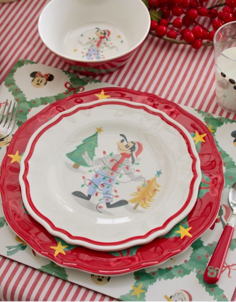 Christmas Decor, Bedding &amp; More Up to 50% Off