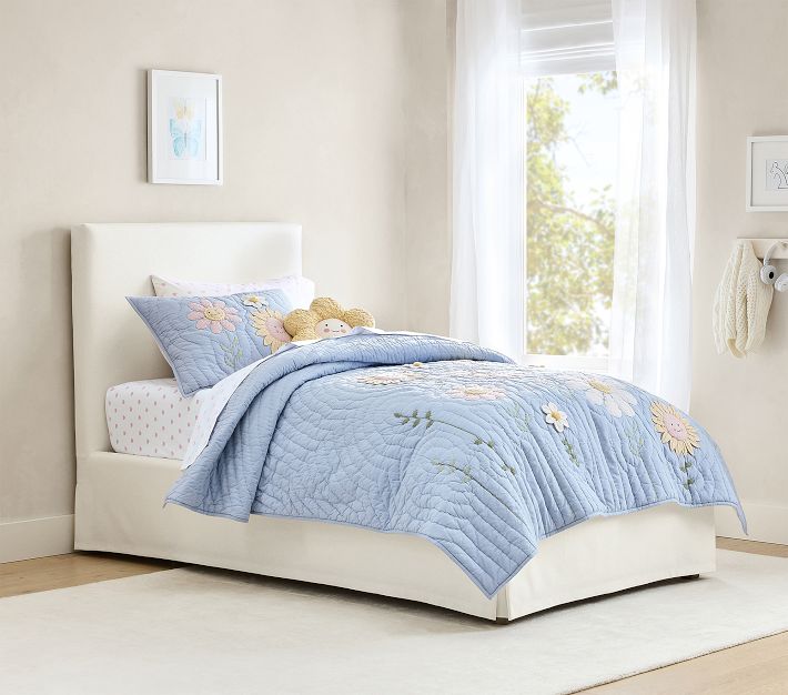 Pottery Barn kids ベッドカバー　キルト Carter Slipcovered Bed – Modern Comfort | Pottery Barn Kids