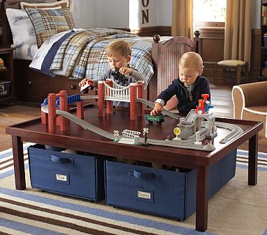 Sun Valley Espresso Table & 2 Navy Canvas Carts Set