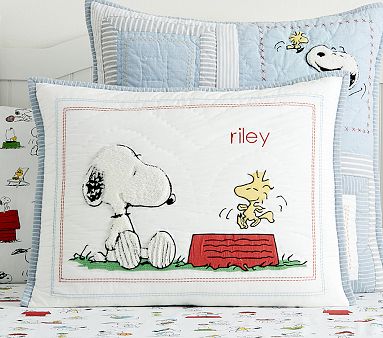 Peanuts® Snoopy® Standard Sham