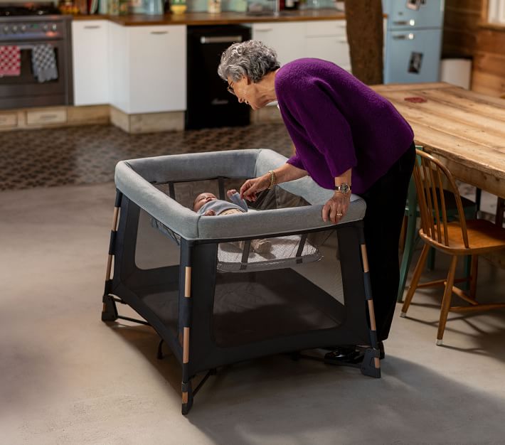 Maxi-Cosi Swift Play Yard, Classic Oat