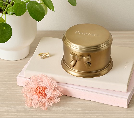 小物入れ Wasted Youth RIBBON CERAMIC BOX Ava Ribbon Keepsake Box, Brass & Suede | Pottery Barn Kids