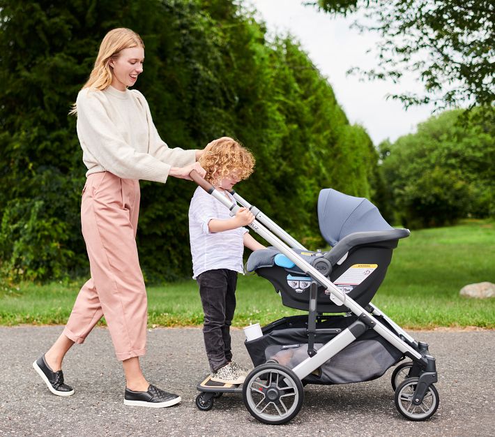 uppababy bassinet canopy removal how to remove from UPPAbaby Bassinet V3 – Bambi Baby Color:Flat Platinum Pre – Loved Baby 4-10-25-ff-inclusion