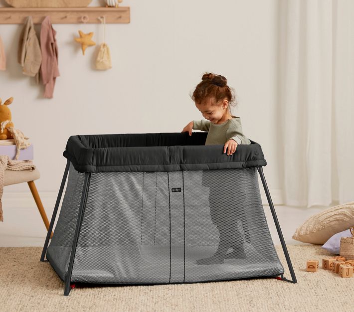 ベビービョルン プレイヤード Babybjorn travel crib 旅行 BABYBJÖRN® Travel Crib Light | Portable Cribs | Pottery Barn Kids