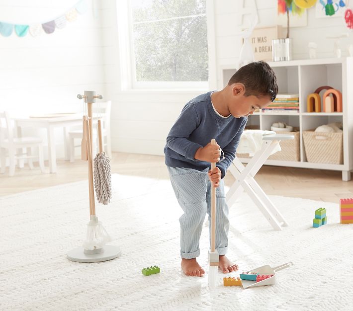 木馬　アメリカのpottery barn kidsブランド 木馬 アメリカのpottery barn kidsブランド Wooden Cleaning Set for