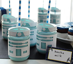 R2-D2™ Mason Jar Cutout
