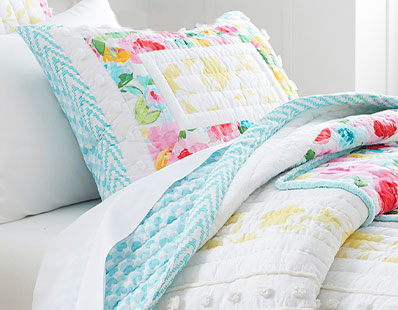 All in the details, floral BCI cotton quilt