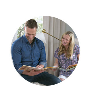 Reagan and her parents