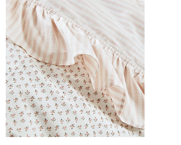 Emily & Meritt Striped Ruffle Organic Sheet Set & Pillowcases
