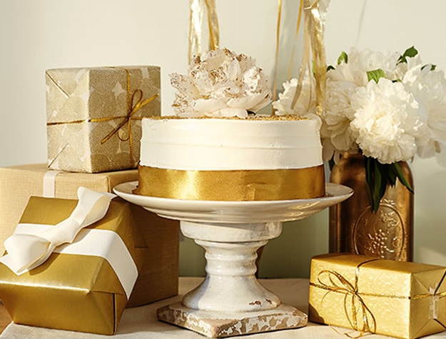 Gold cake and presents