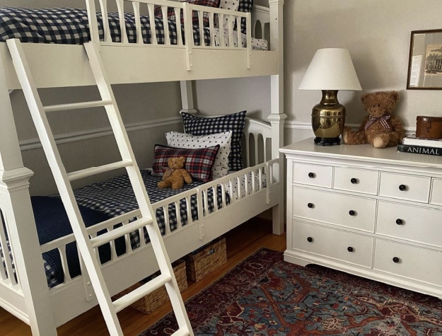 Colonial bunk bed