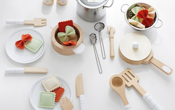 Wooden play pasta utensil dinner set