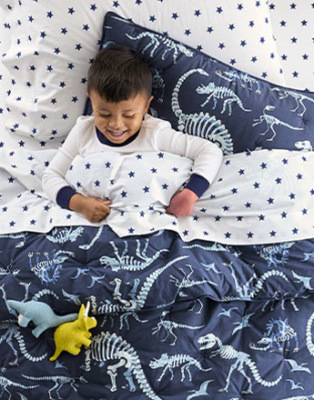 Kids Shop: Furniture, Toys & Bedding | Pottery Barn Kids