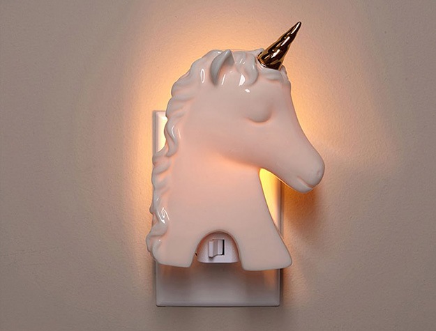 childs night light plug in