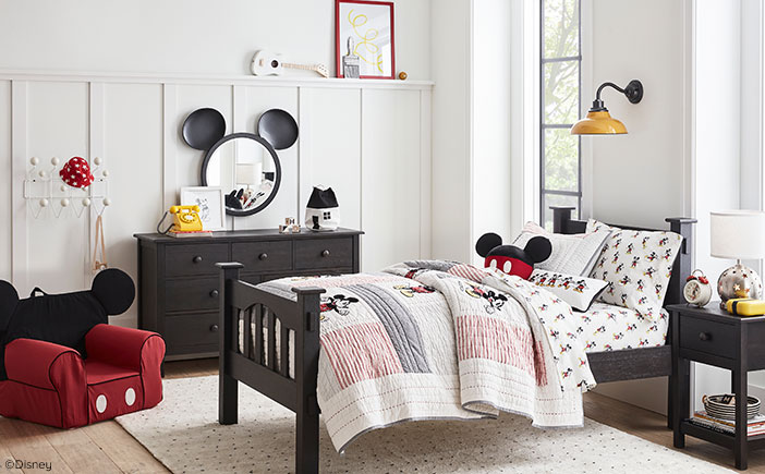 Mickey Mouse bedroom decor!!!  Mickey mouse bedroom decor, Mickey mouse  room, Disney decor bedroom