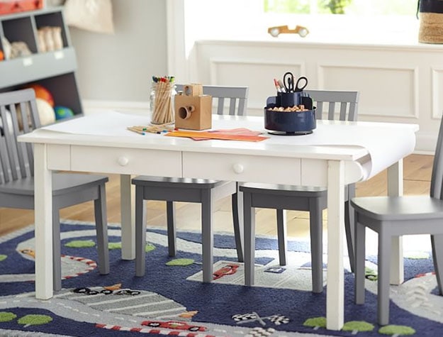 White craft play table