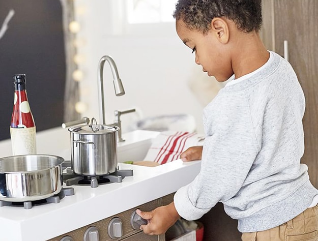 Play Kitchens
