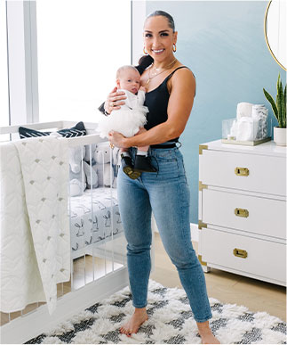 Robin Arz&oacute;n's Modern Glam Nursery